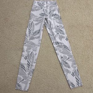 Aerie Move play chill leggings line. Graphic leggings!
